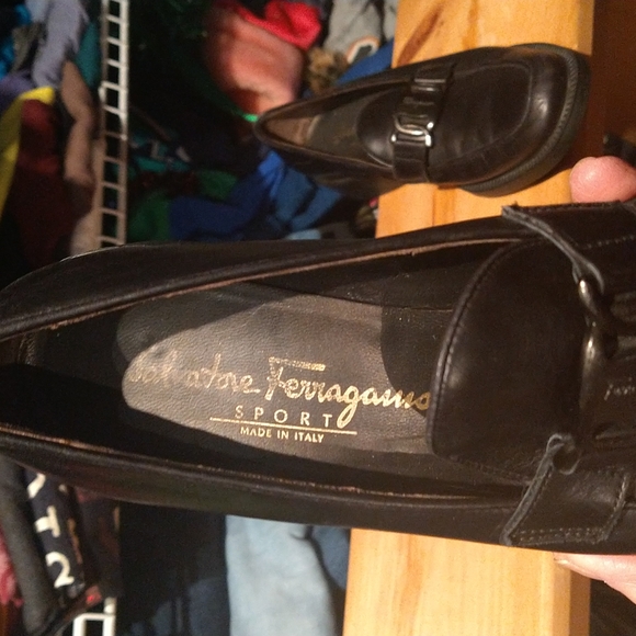 Black Ferragamo Loafers Excellent Condition size 6 to 7? - Picture 9 of 11